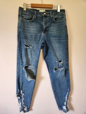 Free People We The Free About a Girl High Rise Distressed Skinny Jeans 30